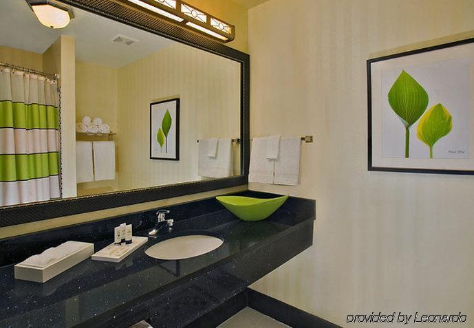Fairfield Inn & Suites Pittsburgh Neville Island Robinson Township Oda fotoğraf
