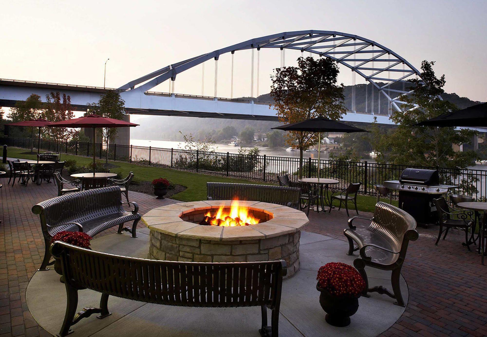 Fairfield Inn & Suites Pittsburgh Neville Island Robinson Township Dış mekan fotoğraf